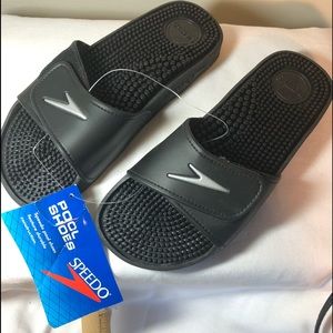 Adjustable Men’s Sz L 10-11 Speedo Pool Shoes